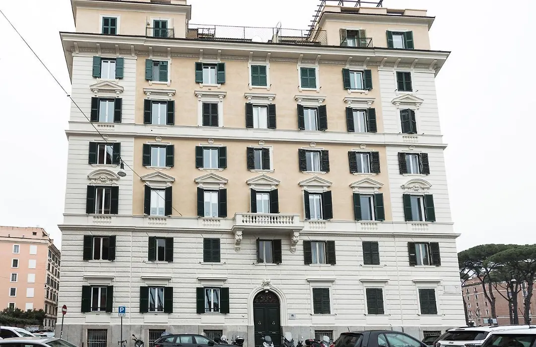 Vaticano Luxury Guest House-1